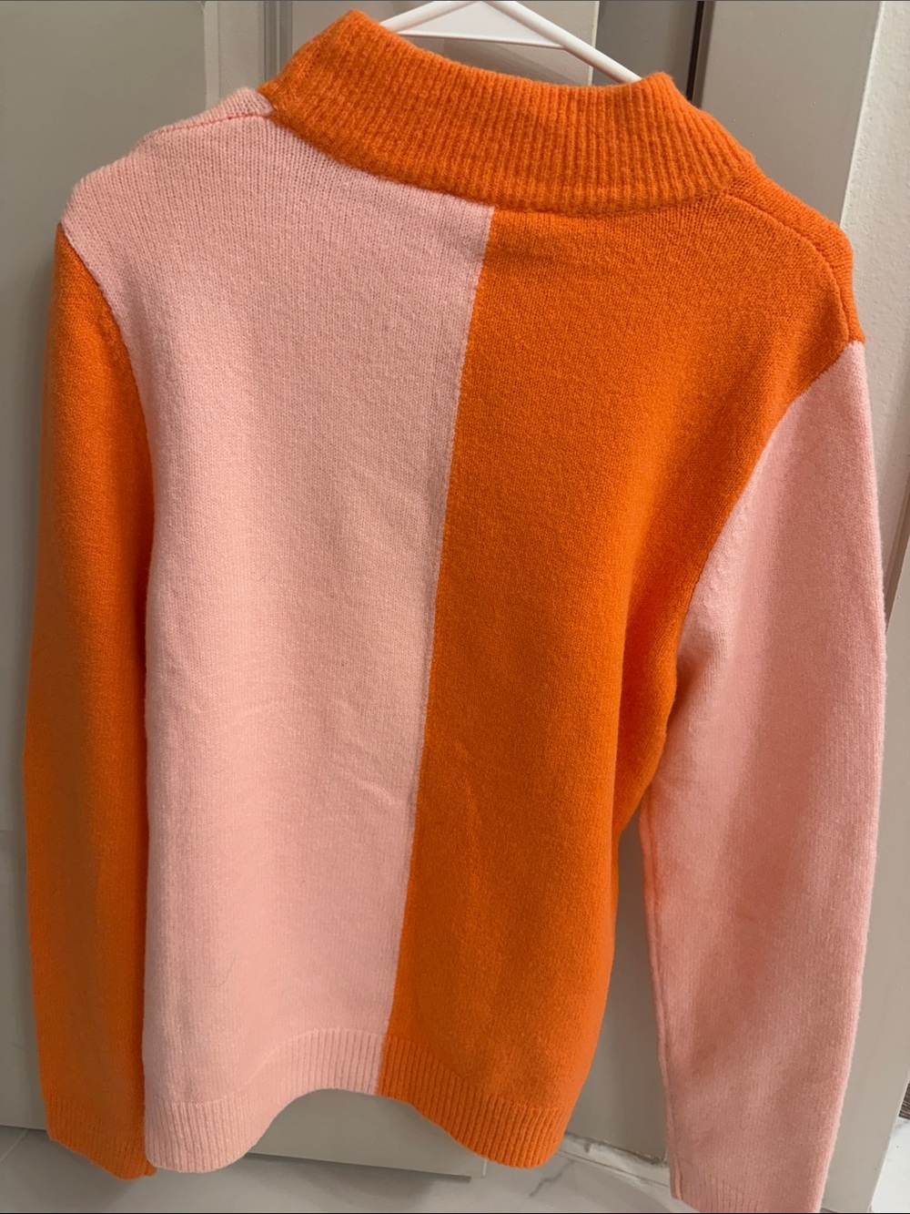THML Colorblock Sweater - Picture 2 of 3